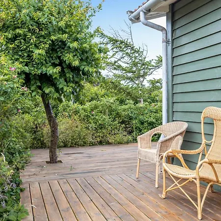 Amazing In Sjaellands Odde W/ 2 Bedrooms Dom wakacyjny